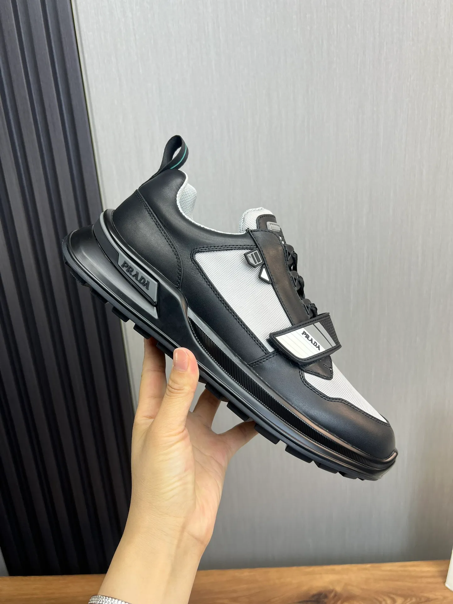 Men's shoes 💰620💰 [PRADA] Men's shoes are popular in the counter, official website is synchronized, high-quality shipments ✔️Original cowhide stitching mesh + cowhide lining, 1🆚1 replica, original original bottom, 38-45 (45 customized, non-refundable)